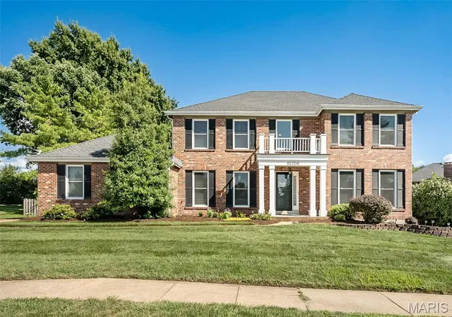 Photo 1 of Single family home for sale at 15706 Heathercroft Dr, Chesterfield, MO 63017 | MLS# MIS26052880 | Listing updated on 2026-08-27