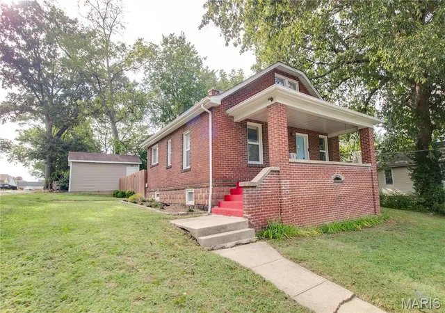 1st image of 6 Rosa Ave, Godfrey, IL 62035 | MLS# MIS26052894