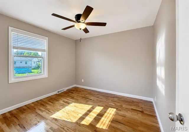Photo 3 of Single family home for sale at 9775 Radio Dr, St Louis, MO 63123 | MLS# MIS26052898 | Listing updated on 2026-09-29