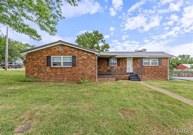 1st image of 301 9th St, Park Hills, MO 63601 | MLS# MIS26052917