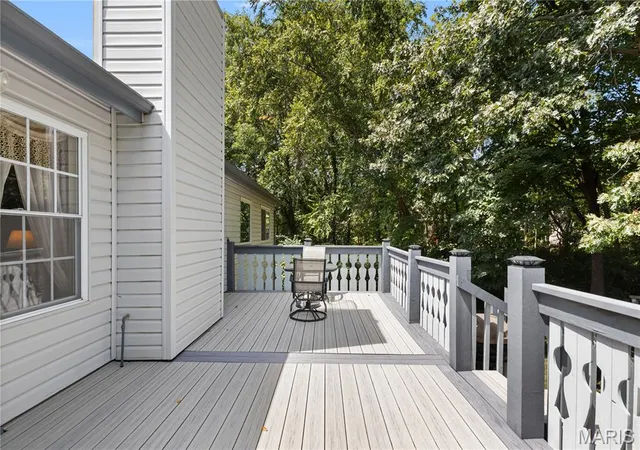 Photo 4 of Sale Pending at 71 Riverwood Estates Blvd, Hazelwood, MO 63031 | MLS# MIS26052942 | Listing updated on 2026-09-01