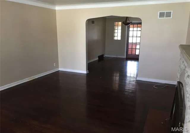 Photo 3 of Single family home for sale at 9224 Catalina Dr, Saint Louis, MO 63136 | MLS# MIS26052954 | Listing updated on 2026-08-20