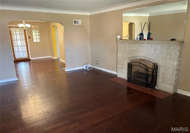 Photo 3 of Single family home for sale at 9224 Catalina Dr, Saint Louis, MO 63136 | MLS# MIS26052954 | Listing updated on 2026-09-22
