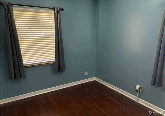 Photo 4 of Single family home for sale at 9224 Catalina Dr, Saint Louis, MO 63136 | MLS# MIS26052954 | Listing updated on 2026-09-22