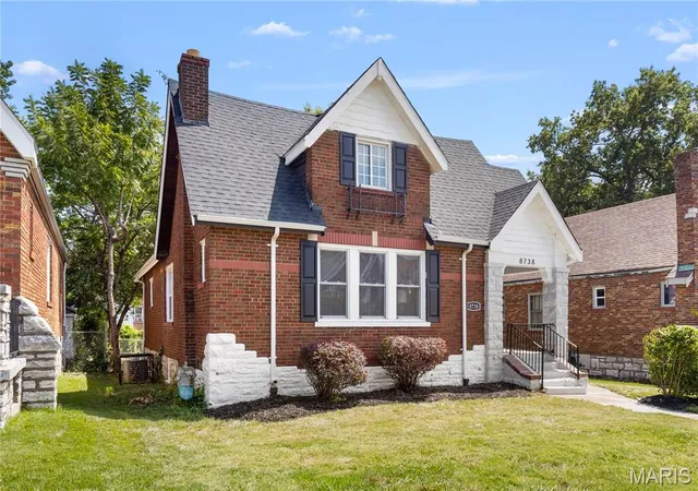 Photo 2 of Single family home for sale at 8738 Partridge Ave, St Louis, MO 63147 | MLS# MIS26052960 | Listing updated on 2026-09-14