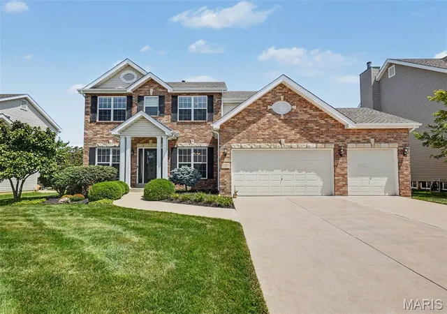 Photo 1 of Single family home for sale at 1157 Hollow Valley Ct, Saint Charles, MO 63304 | MLS# MIS26052965 | Listing updated on 2026-09-17