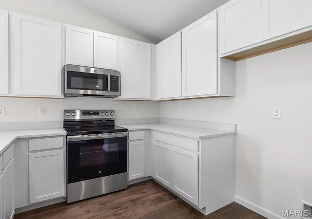 Photo 3 of Single family home for sale at 1065 Vardon Meadows Dr, Union, MO 63084 | MLS# MIS26052966 | Listing updated on 2026-10-02