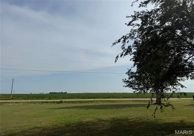 4th image of 31417 State Hwy A, Catron, MO 63833 | MLS# MIS26052970