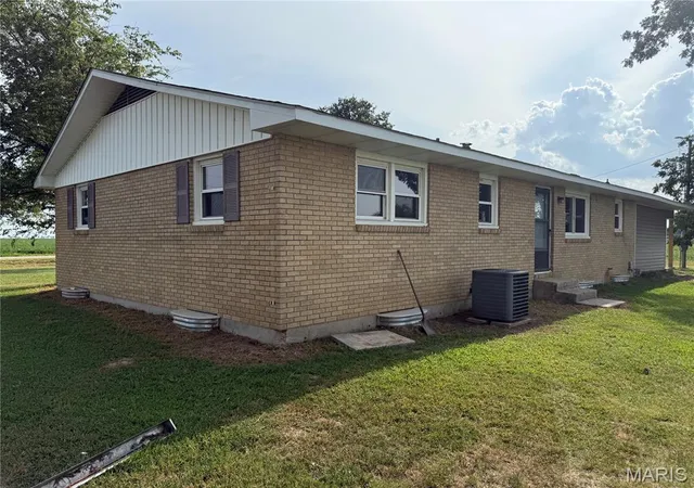 5th image of 31417 State Hwy A, Catron, MO 63833 | MLS# MIS26052970