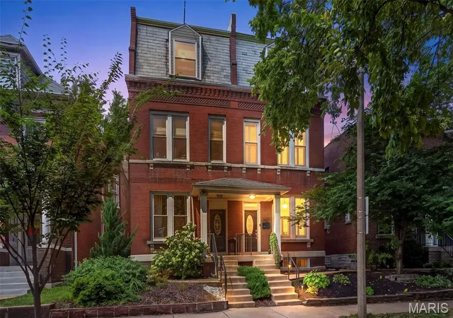 Photo 2 of Single family home for sale at 2621 Nebraska Ave, St Louis, MO 63118 | MLS# MIS26052992 | Listing updated on 2026-10-08