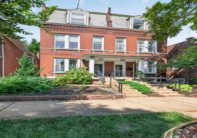 Photo 2 of Single family home for sale at 2621 Nebraska Ave, St Louis, MO 63118 | MLS# MIS26052992 | Listing updated on 2026-10-08