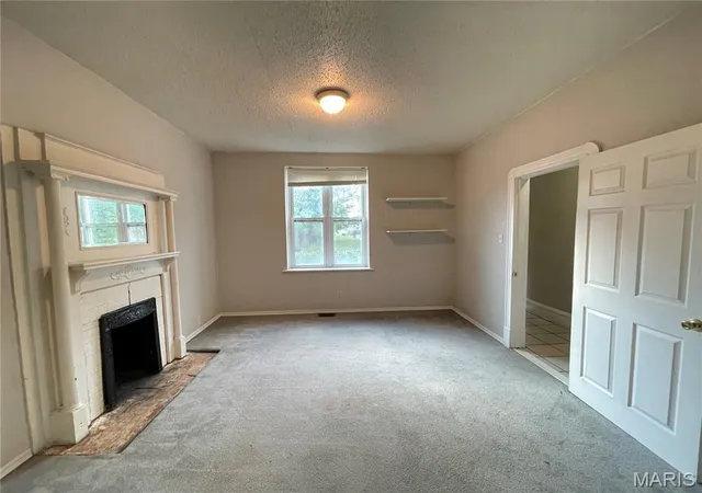 Photo 3 of Multi family home for sale at 1816 Annie Malone Dr, Saint Louis, MO 63113 | MLS# MIS26052996 | Listing updated on 2026-08-17