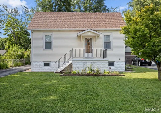 image of 6720 Bonnie Ave, Saint Louis, MO 63123 | MLS# MIS26053012
