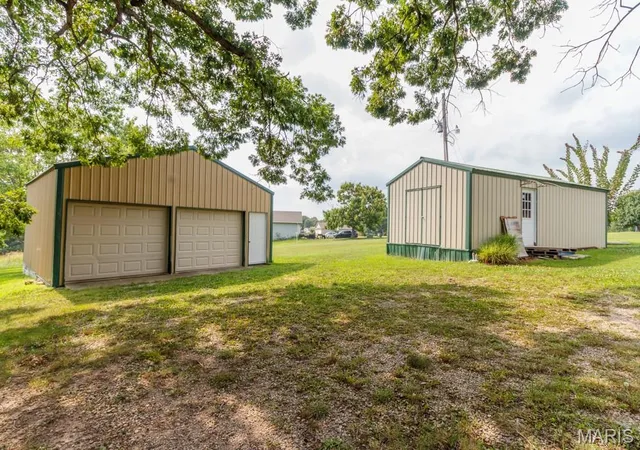 2nd image of 13750 Grouse Ln, Lebanon, MO 65536 | MLS# MIS26053020