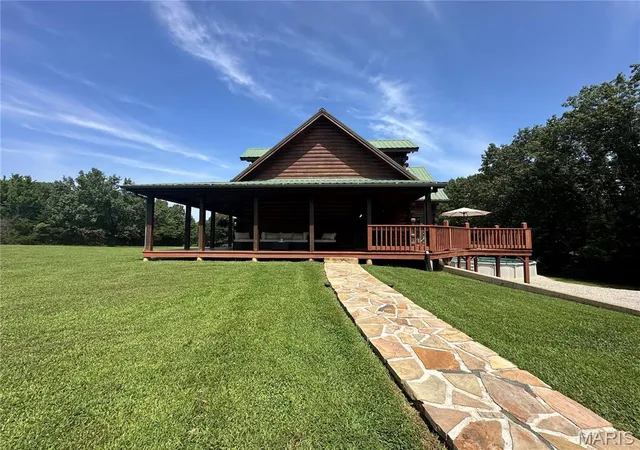 Photo 4 of Single family home for sale at 2224 Hwy Zz, Owensville, MO 65066 | MLS# MIS26053059 | Listing updated on 2026-09-04