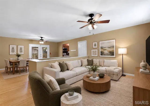 Photo 3 of Sale Pending at 1427 Twin Trails Dr, Fenton, MO 63026 | MLS# MIS26053060 | Listing updated on 2026-09-27
