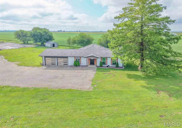 2nd image of 11138 State Route 161, Mascoutah, IL 62258 | MLS# MIS26053070