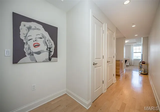 Photo 3 of Condo for sale at 232 N Kingshighway Blvd #1107, St Louis, MO 63108 | MLS# MIS26053086 | Listing updated on 2026-09-12