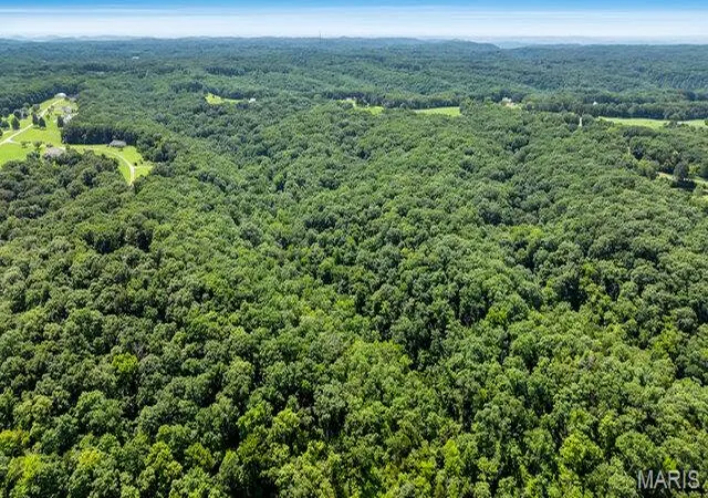 62nd image of 23540 Cabin Ridge Dr, Warrenton, MO 63383 | MLS# MIS26053097