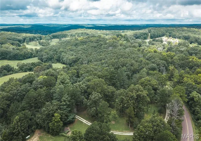 2nd image of 488 Becker Rd, Steelville, MO 65565 | MLS# MIS26053098
