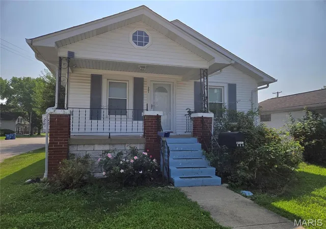 1st image of 201 S Prairie St, Bethalto, IL 62010 | MLS# MIS26053101