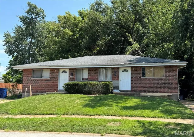 Photo 7 of Multi family home for sale at 4522 Country Ln, Saint Ann, MO 63074 | MLS# MIS26053107 | Listing updated on 2026-08-19