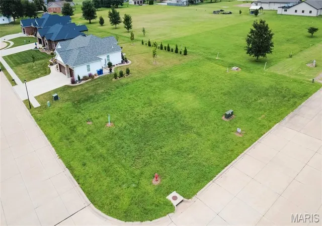 1st image of 800 N Roosevelt St, New Baden, IL 62265 | MLS# MIS26053110
