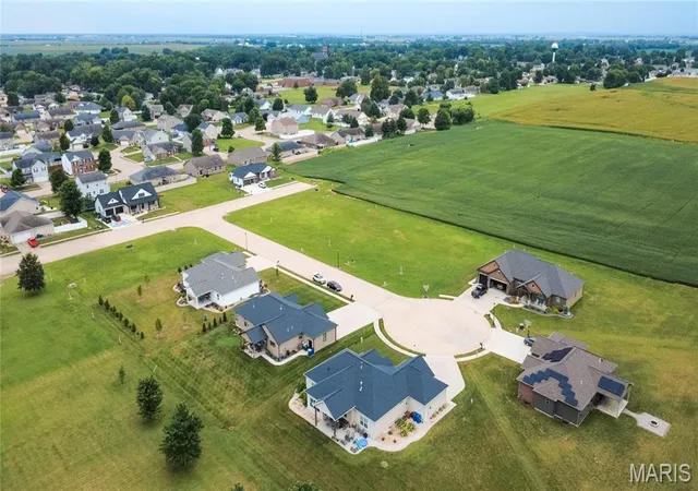 Photo 3 of Land for sale at 800 N Roosevelt St, New Baden, IL 62265 | MLS# MIS26053110 | Listing updated on 2026-08-18