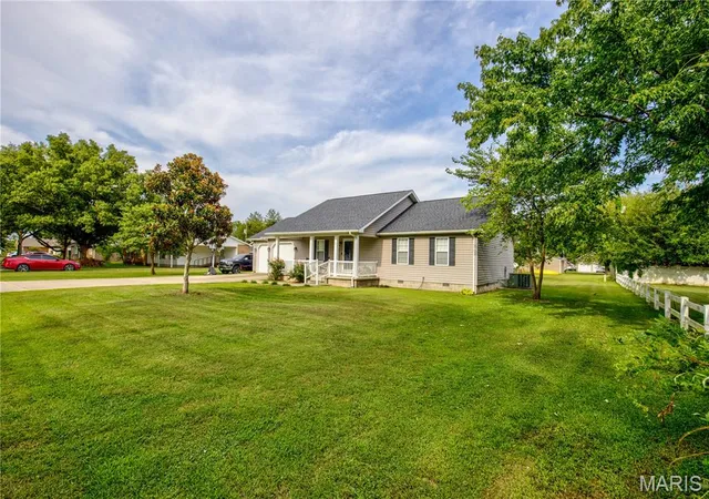 4th image of 355 Margaret Dr, East Prairie, MO 63845 | MLS# MIS26053130