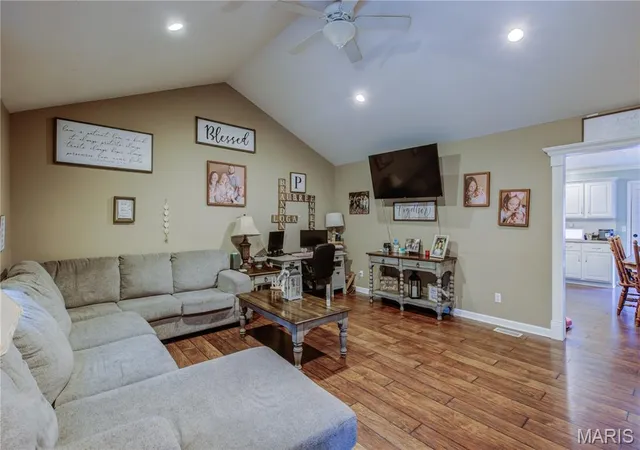5th image of 355 Margaret Dr, East Prairie, MO 63845 | MLS# MIS26053130