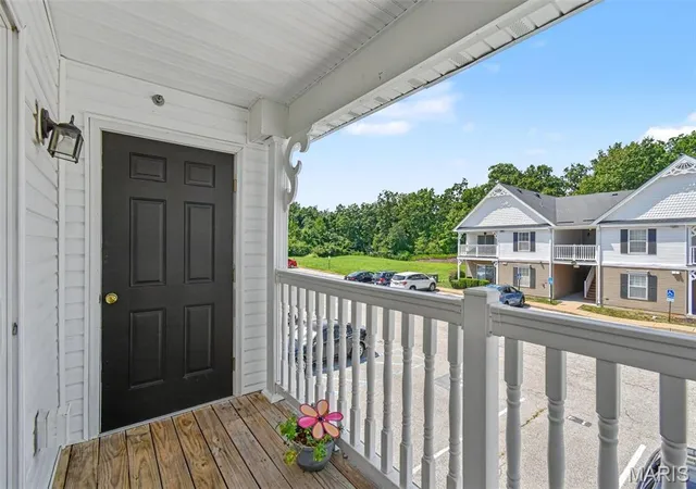 4th image of 147 Brandy Mill Cir #25E, High Ridge, MO 63049 | MLS# MIS26053131