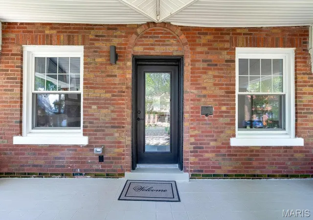 Photo 2 of Single family home for sale at 7254 Colgate Ave, University City, MO 63130 | MLS# MIS26053165 | Listing updated on 2026-10-07