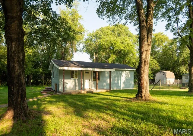 1st image of 605 Guiling, Bloomfield, MO 63825 | MLS# MIS26053168
