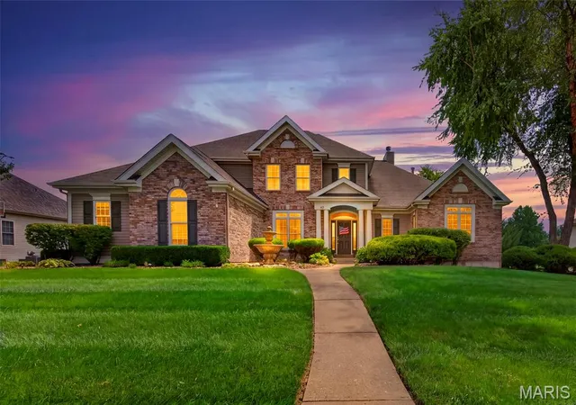 Photo 1 of Single family home for sale at 62 Saybridge Manor Pkwy, Lake Saint Louis, MO 63367 | MLS# MIS26053174 | Listing updated on 2026-08-21
