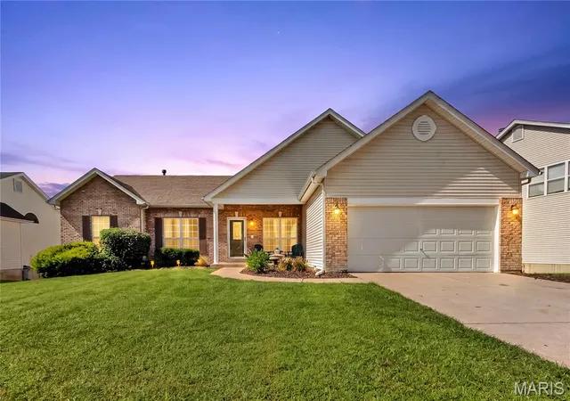 Photo 1 of Single family home for sale at 934 Annabrook Park Dr, O Fallon, MO 63366 | MLS# MIS26053197 | Listing updated on 2026-10-03