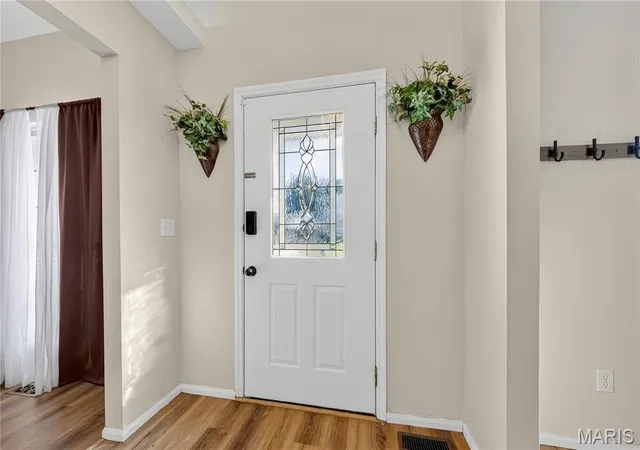 Photo 3 of Single family home for sale at 934 Annabrook Park Dr, O Fallon, MO 63366 | MLS# MIS26053197 | Listing updated on 2026-10-03