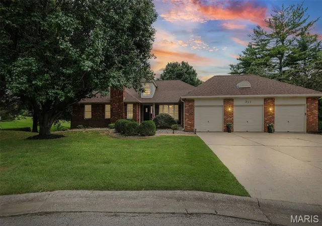 Photo 1 of Single family home for sale at 342 Oak Hill Dr, Belleville, IL 62223 | MLS# MIS26053200 | Listing updated on 2026-09-13