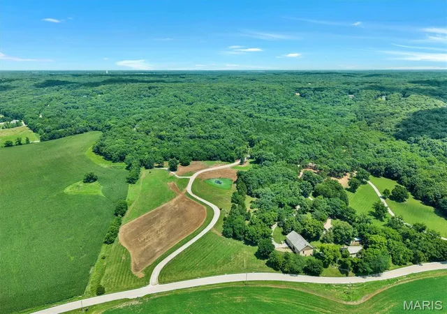 Photo 3 of House for sale at 2323 Hwy F #LOT 2, Defiance, MO 63341 | MLS# MIS26053203 | Listing updated on 2026-09-16