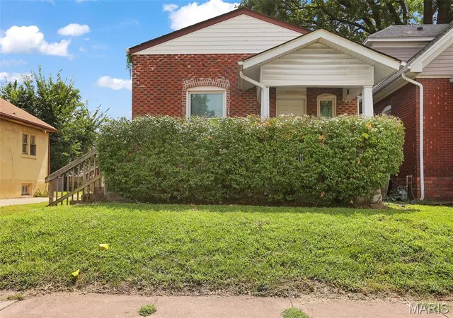 2nd image of 2436 Delmar Ave, Granite City, IL 62040 | MLS# MIS26053205