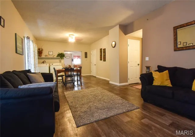 Photo 2 of Single family home for sale at 101 Mor St, Wilsonville, IL 62093 | MLS# MIS26053211 | Listing updated on 2026-09-01