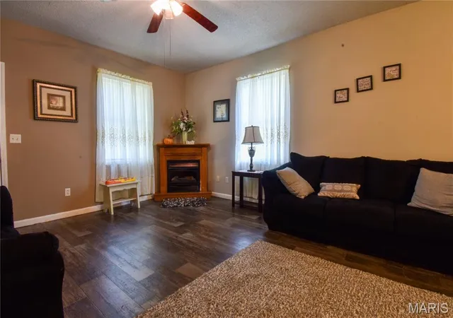 Photo 3 of Single family home for sale at 101 Mor St, Wilsonville, IL 62093 | MLS# MIS26053211 | Listing updated on 2026-09-01