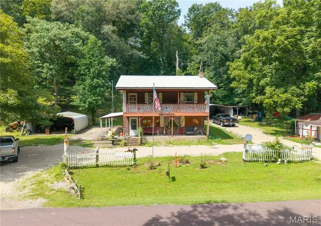 Photo 3 of Single family home for sale at 15095 State Hwy Pp, Marble Hill, MO 63764 | MLS# MIS26053214 | Listing updated on 2026-09-29