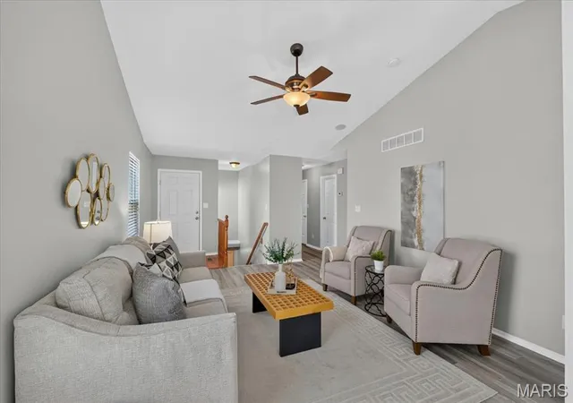 Photo 4 of Condo for sale at 4917 Hurstborough Ct, Hazelwood, MO 63042 | MLS# MIS26053232 | Listing updated on 2026-08-19