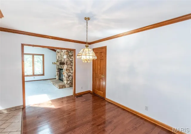 5th image of 2614 Baltusrol Dr, St Louis, MO 63129 | MLS# MIS26053235