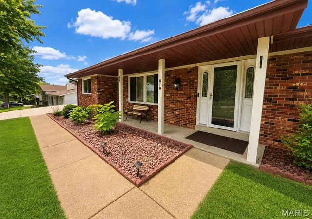 Photo 3 of Single family home for sale at 810 S School St, Desloge, MO 63601 | MLS# MIS26053240 | Listing updated on 2026-09-07