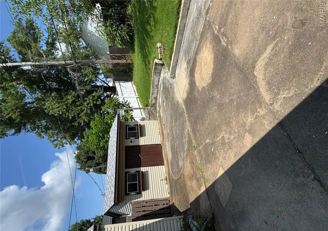 Photo 26 of Sale Pending at 1108 N Rapp Ave, Columbia, IL 62236 | MLS# MIS26053242 | Listing updated on 2026-08-28