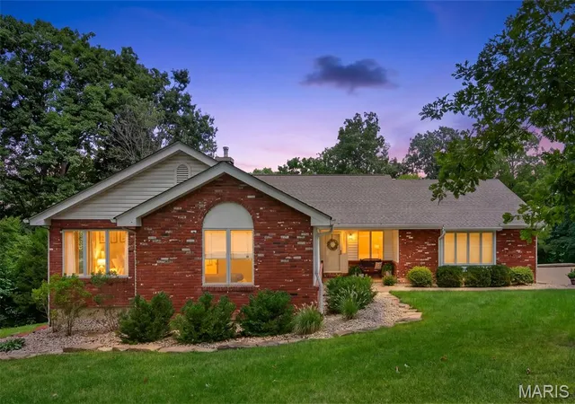 1st image of 29 Greenview Dr, Defiance, MO 63341 | MLS# MIS26053250