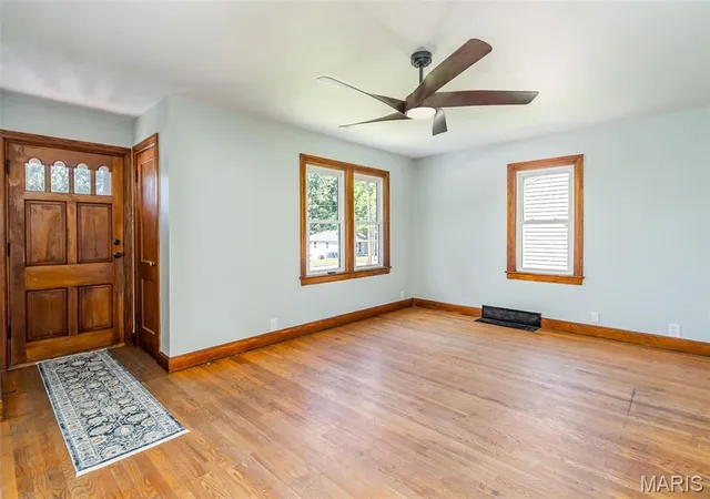 Photo 4 of Sale Pending at 1323 E 6Th St, Washington, MO 63090 | MLS# MIS26053251 | Listing updated on 2026-09-15