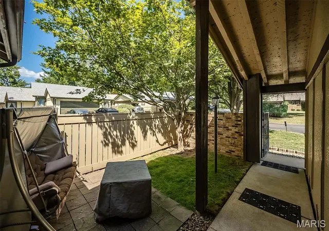 Photo 3 of Single family home for sale at 11063 Thousand Oaks Dr, St Louis, MO 63136 | MLS# MIS26053269 | Listing updated on 2026-10-06