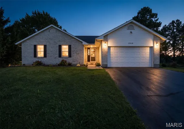 1st image of 13519 Lakewood Dr, Unincorporated, MO 63670 | MLS# MIS26053275